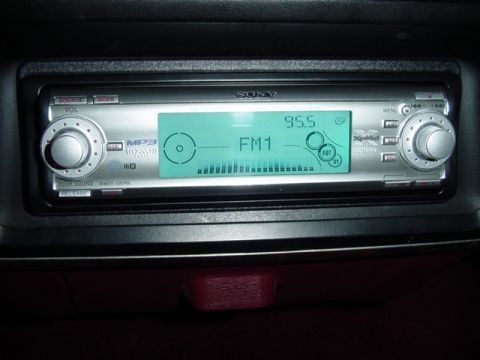 1989 Ford Bronco - Stereo with the display on