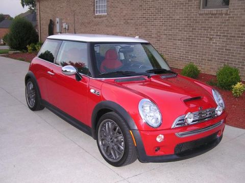 2004 MINI Cooper photo
