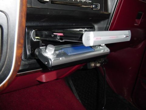 1989 Ford Bronco - This is the anti-shock tray