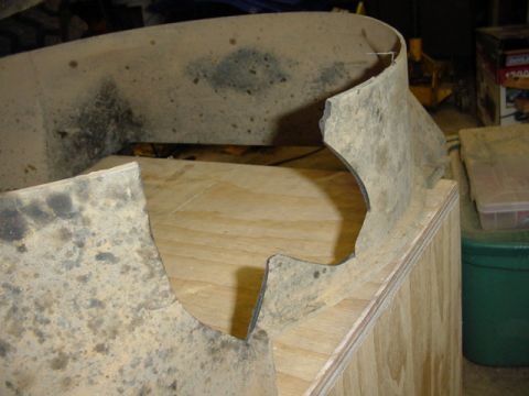 1989 Ford Bronco - I heard some noises as I was coming home from the stereo shop, It turns out that my clutch fan was fried and it hit the shroud