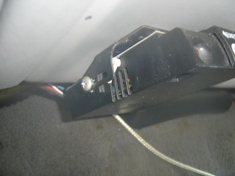 1988 Ford Bronco - Trailer brake controller wiring and mounting detail.