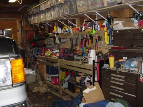 1989 Ford Bronco - My messy workbench