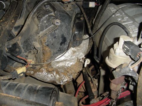 1989 Ford Bronco - With the big can and hoses gone