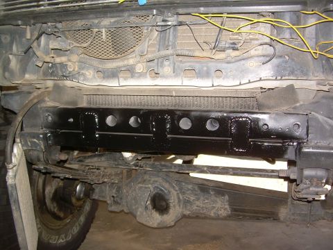 1993 Toyota 4Runner - Front frame modification on a 1993 Toyota 4Runner, showing a new crossmember and suspension.