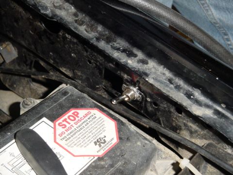 1989 Ford Bronco - With this switch until I get my ARB lockers, then I will move to a real nice ARB switch inside