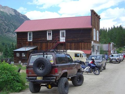 1986 Ford Bronco II “Clyde”