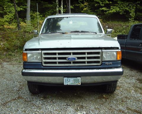 1987 Ford Bronco - Front