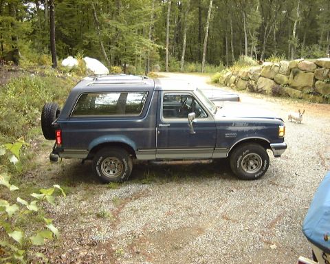 1987 Ford Bronco - Rt Side