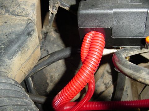 1989 Ford Bronco - I got the hoses connected