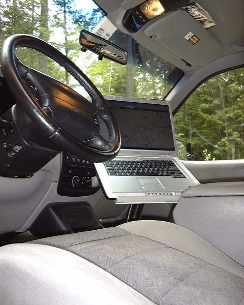 1999 Ford Explorer photo