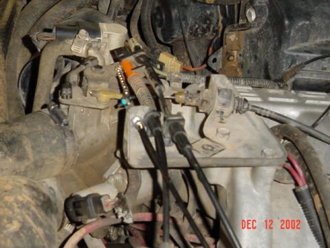 1989 Ford Bronco - In line veiw of the cable