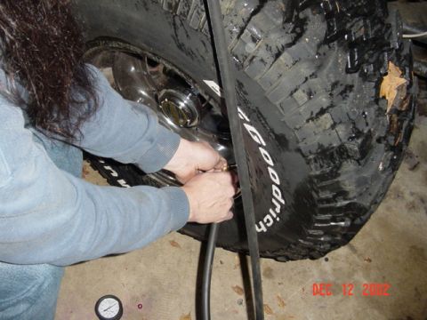 1989 Ford Bronco - Time to fill it back up