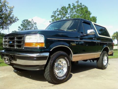 1995 Ford Bronco photo