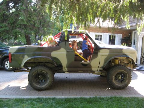 1986 Ford Bronco photo