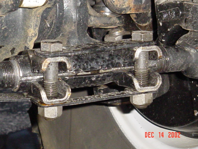 Braces for tie rod coupler