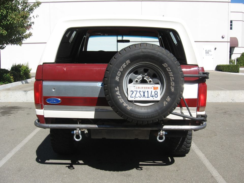 1991 Ford Bronco rear with custom bumper and spare tire
