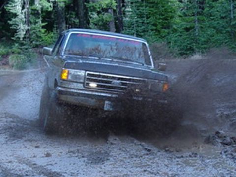 1989 Ford Bronco - Gotta love mud