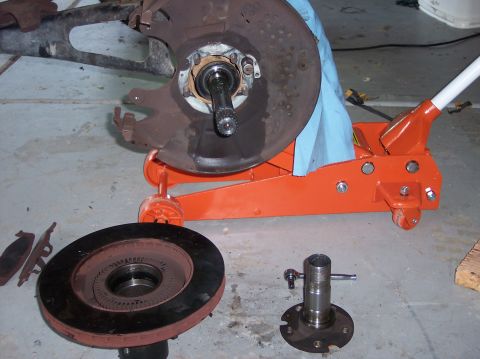1996 Ford Bronco - Hub and Spindle Off