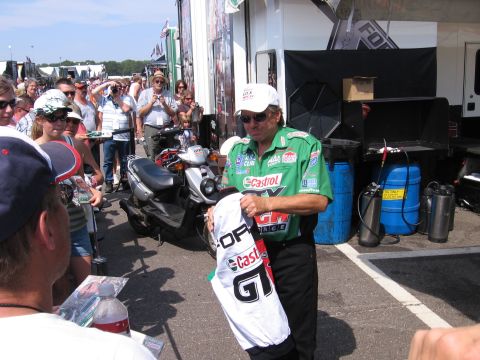 1998 GMC Sierra 1500 - The man, John Force!!!