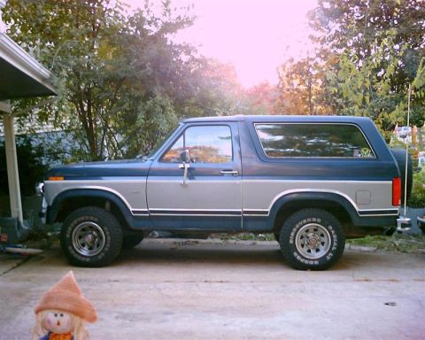 1986 Ford Bronco photo