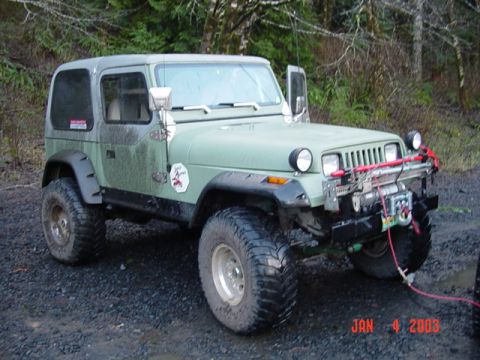 1989 Ford Bronco - Nice YJ parked next to us while we waited