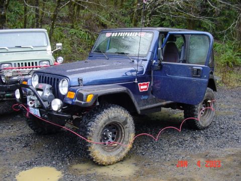 1989 Ford Bronco - His buddy had a nice TJ with all the Warn stuff (he works there)