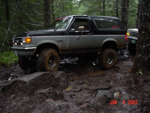 1989 Ford Bronco - The big rock