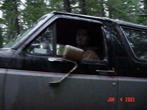 1989 Ford Bronco - I moved the wheel a little and it popped off