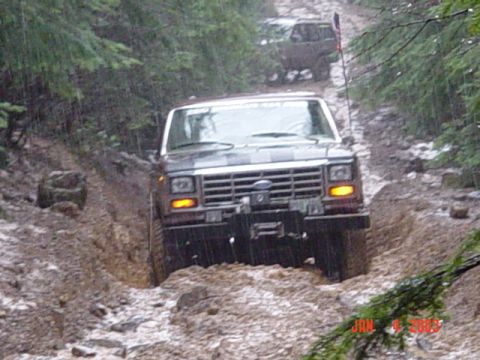 1989 Ford Bronco - Ken was struggling a little bit
