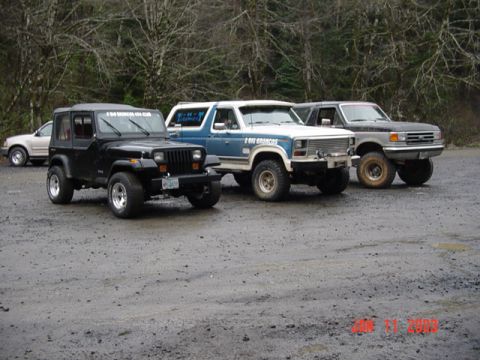 1989 Ford Bronco - All aired down and ready to go