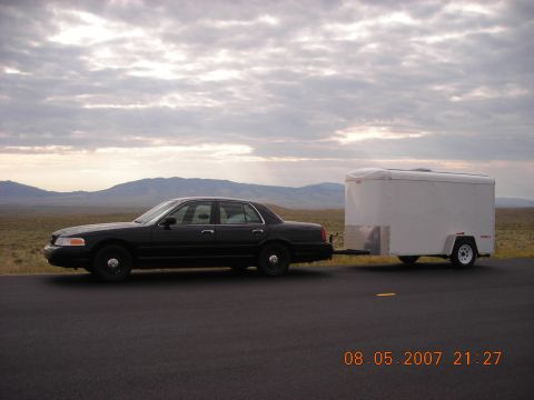 2000 Ford Crown Victoria photo