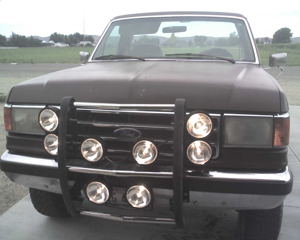 1990 Ford Bronco front view with brush guard and lights
