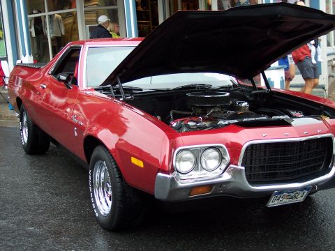1972 Ford Ranchero - 1972 Ford Ranchero on display, hood raised to reveal the engine bay.