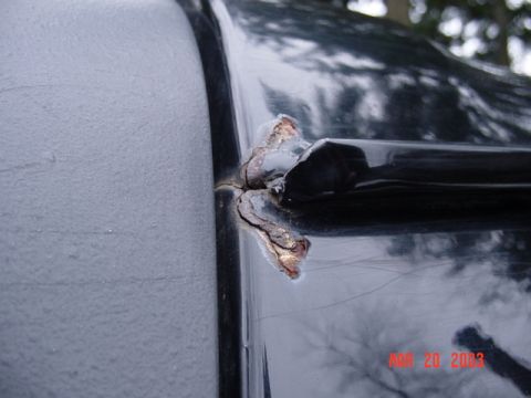 1989 Ford Bronco - Rip in the rear of the rain gutter