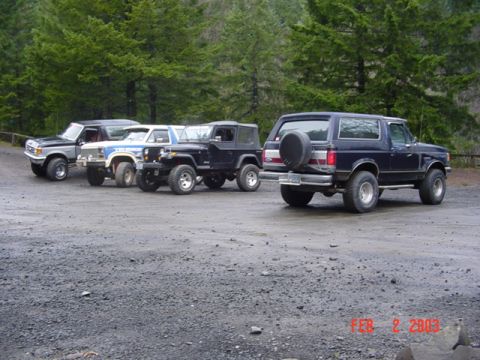 1989 Ford Bronco - The group, ready to go