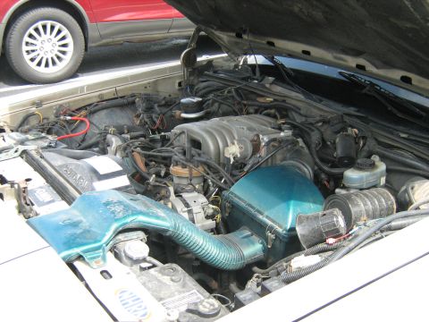 1988 Mercury Grand Marquis - pic of motor just before buildup 8-22-07