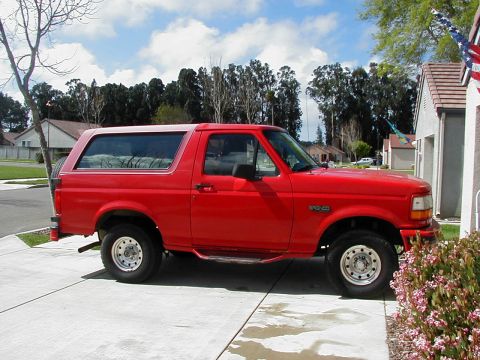 1995 Ford Bronco photo
