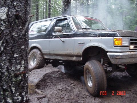 1989 Ford Bronco - Fighting it a little bit