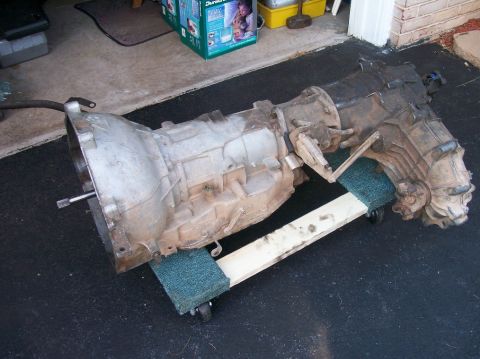 1989 Ford Bronco - This is a transmission and transfer case assembly, not a 1989 Ford Bronco.