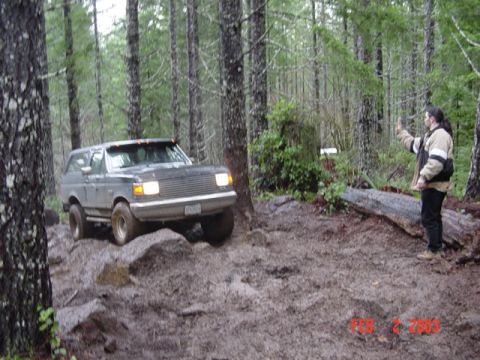 1989 Ford Bronco - There is me spotting for Chris