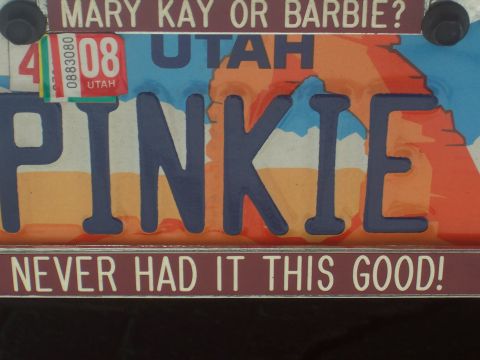 1972 Ford Ranchero - A custom license plate with the name "PINKIE" and a scenic Utah background.