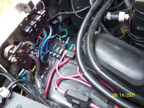 1996 Ford Bronco - Finally cleaned up all the auxiliary power distribution wiring...sorta
