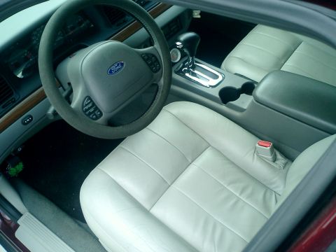 2004 Ford Crown Victoria - the front light flint leather interior