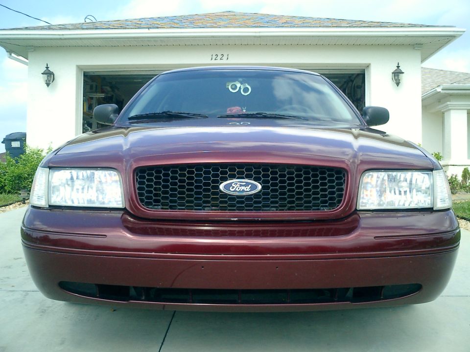 heads up shot of Honeycomb Grille painted to match
