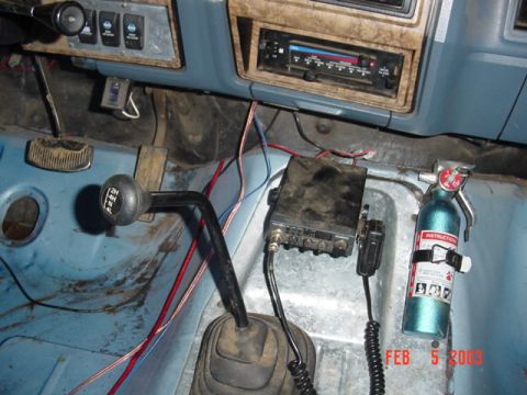 1989 Ford Bronco - Re-mounted the CB, and fire extinguisher