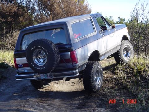 1989 Ford Bronco - Rear shot