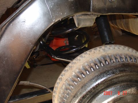 1973 Ford Ranchero - Here is the right way notice how it curv is turned toward the drum brake and not away.