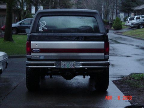 1989 Ford Bronco - Hmmm looks very different.