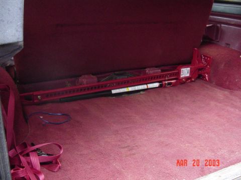 1989 Ford Bronco - I put my new Hi-Lift here...