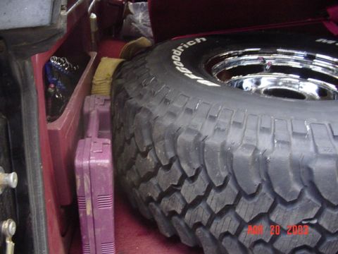1989 Ford Bronco - Little toolbox and the strap
